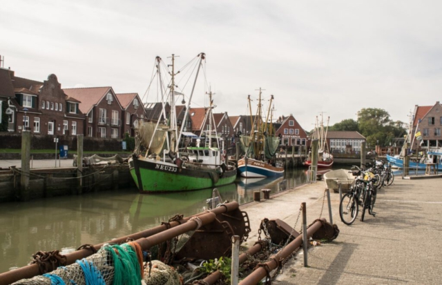 Neuharlingersiel Hafen