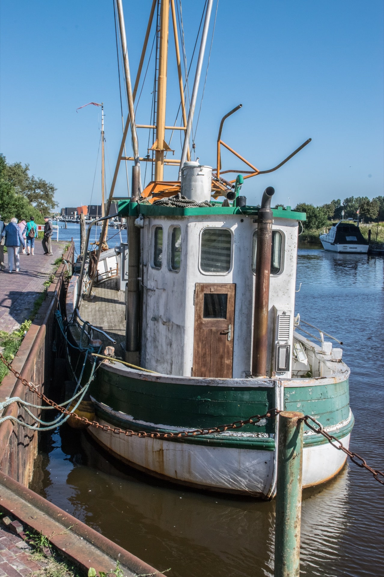 Fischerboot in Harlesiel